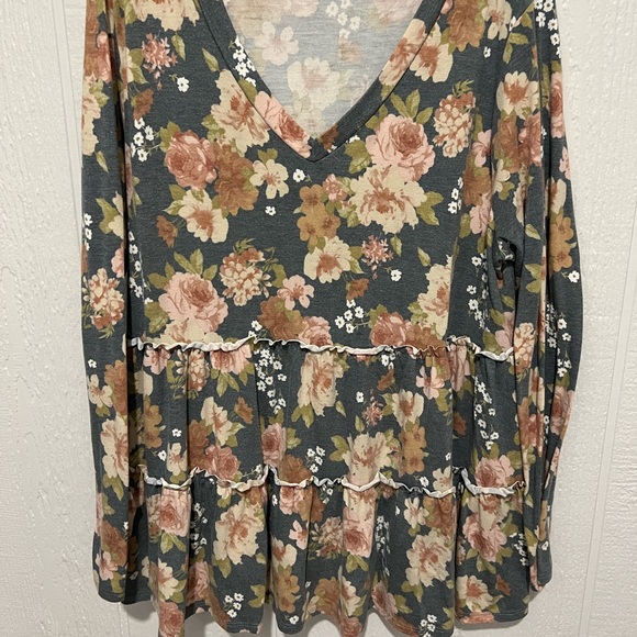 sew in love Tops - Sew In Love floral babydoll top size 2x xxl long sleeve tiered babydoll roses